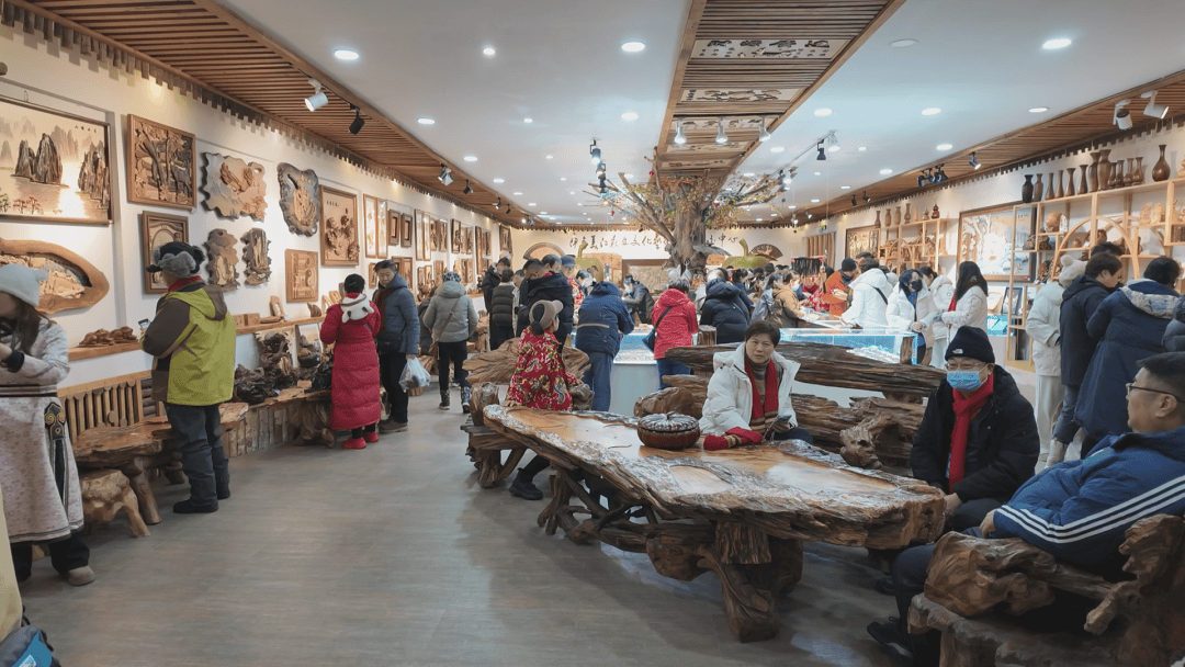 冰雪同心繪童話(huà) 百家旅社踏線美江木藝園